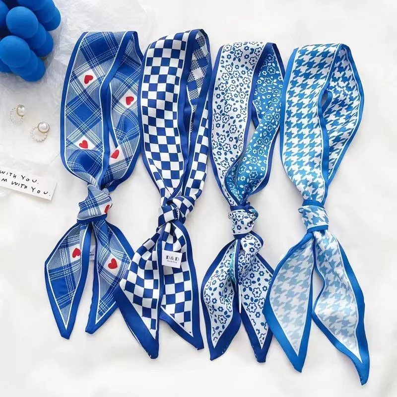 Nouveau foulard en soie bleu K - Ascot Neck Scarf avis et prix